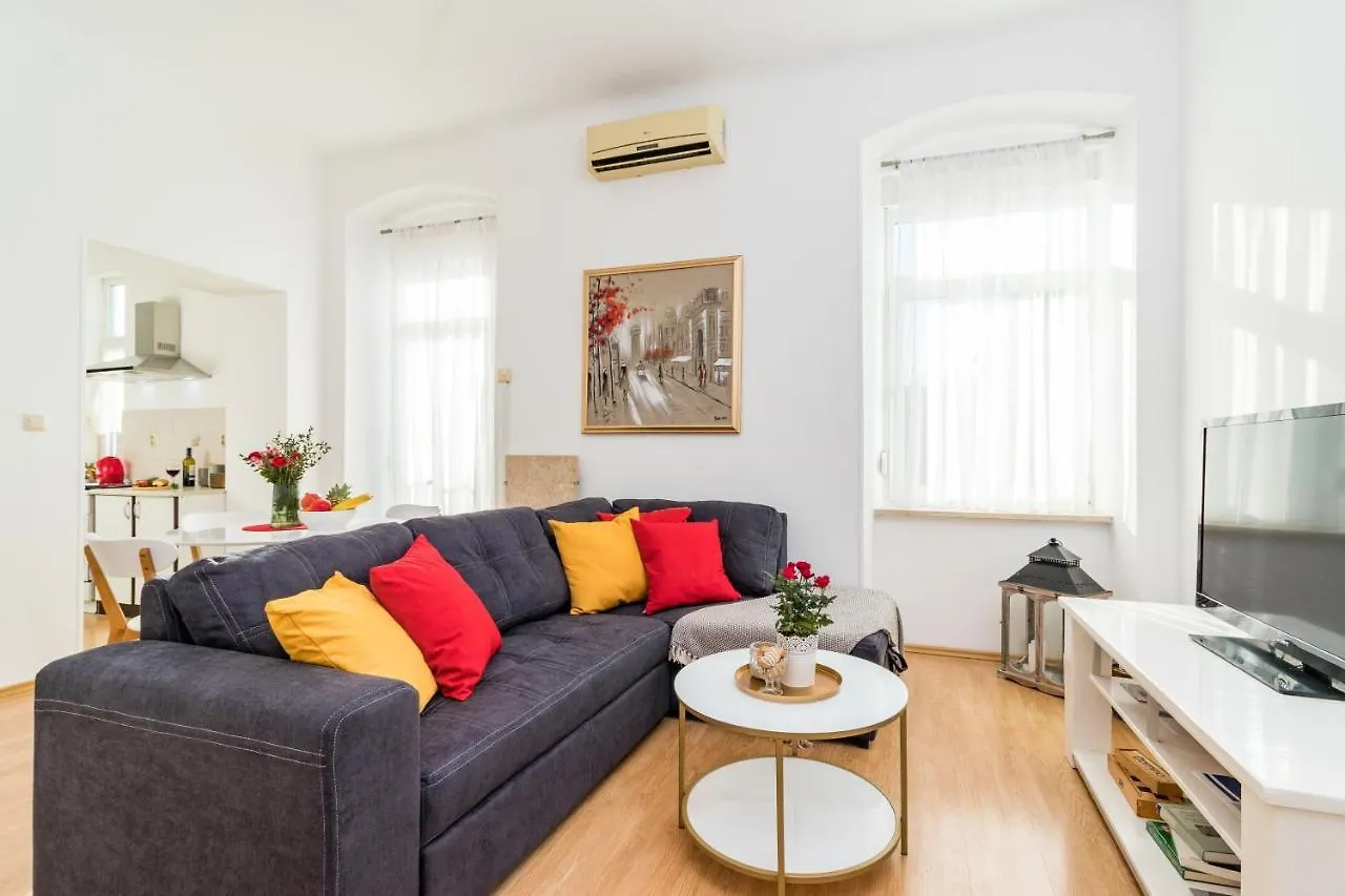 Apartman Lussi Pula 0*,  Chorwacja