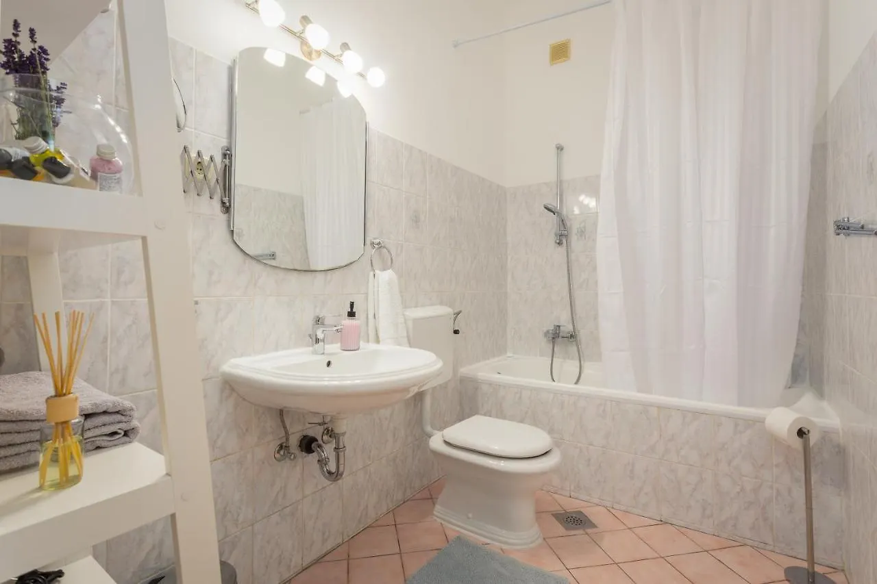 Apartman Lussi Pula Apartament