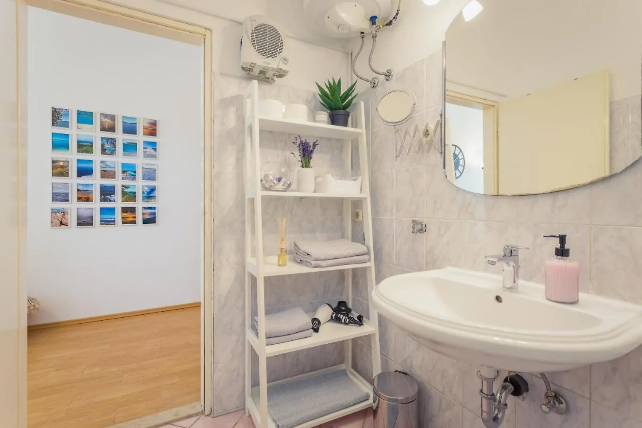 Apartament Apartman Lussi Pula