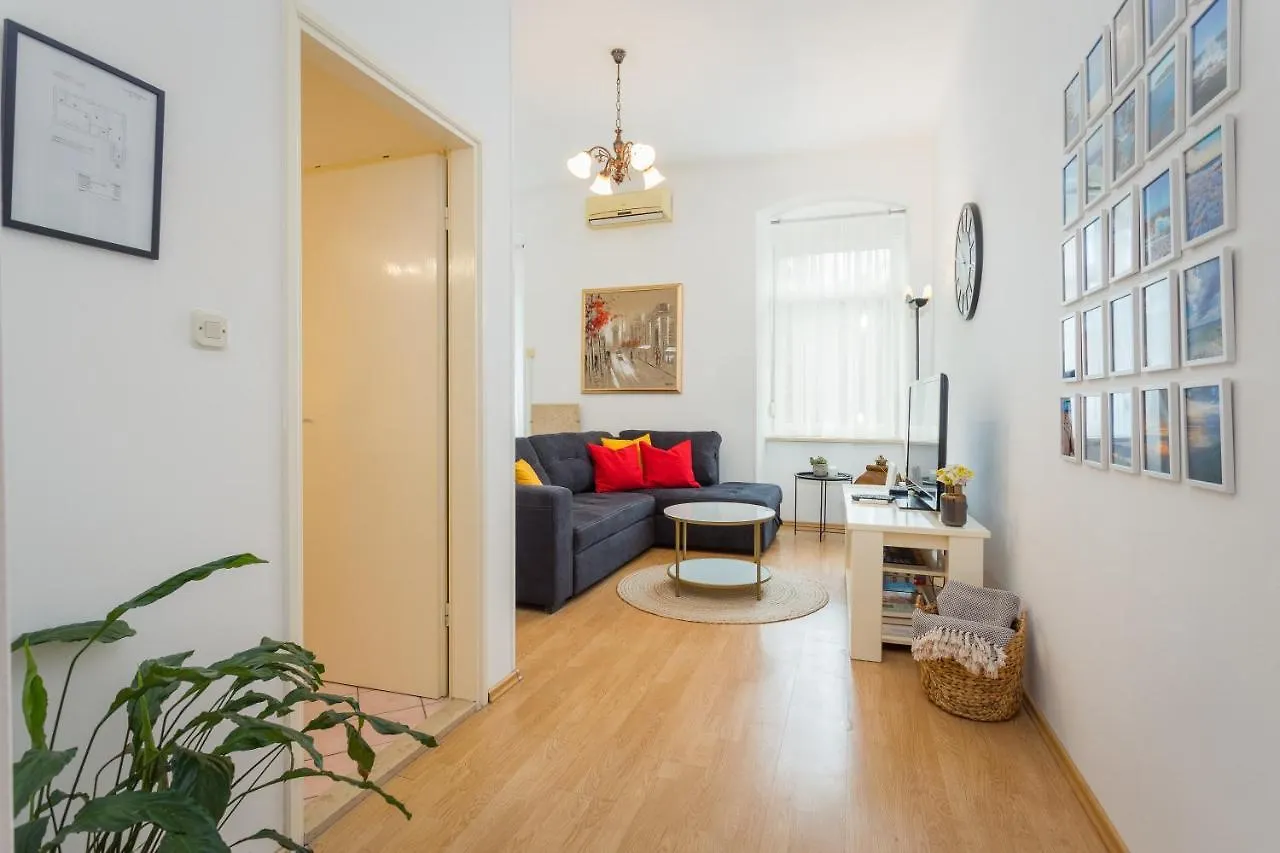 Apartman Lussi Pula Apartament